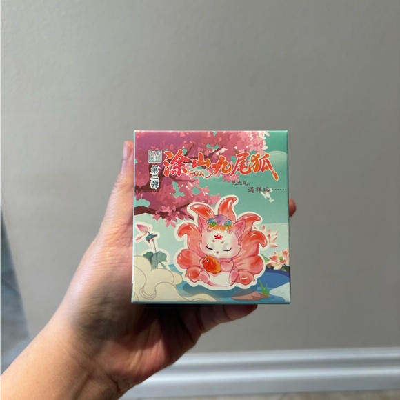Tu Shan Jiu Tail Fox Blind Box Second Drop figure blind box. - Picture 5 of 10